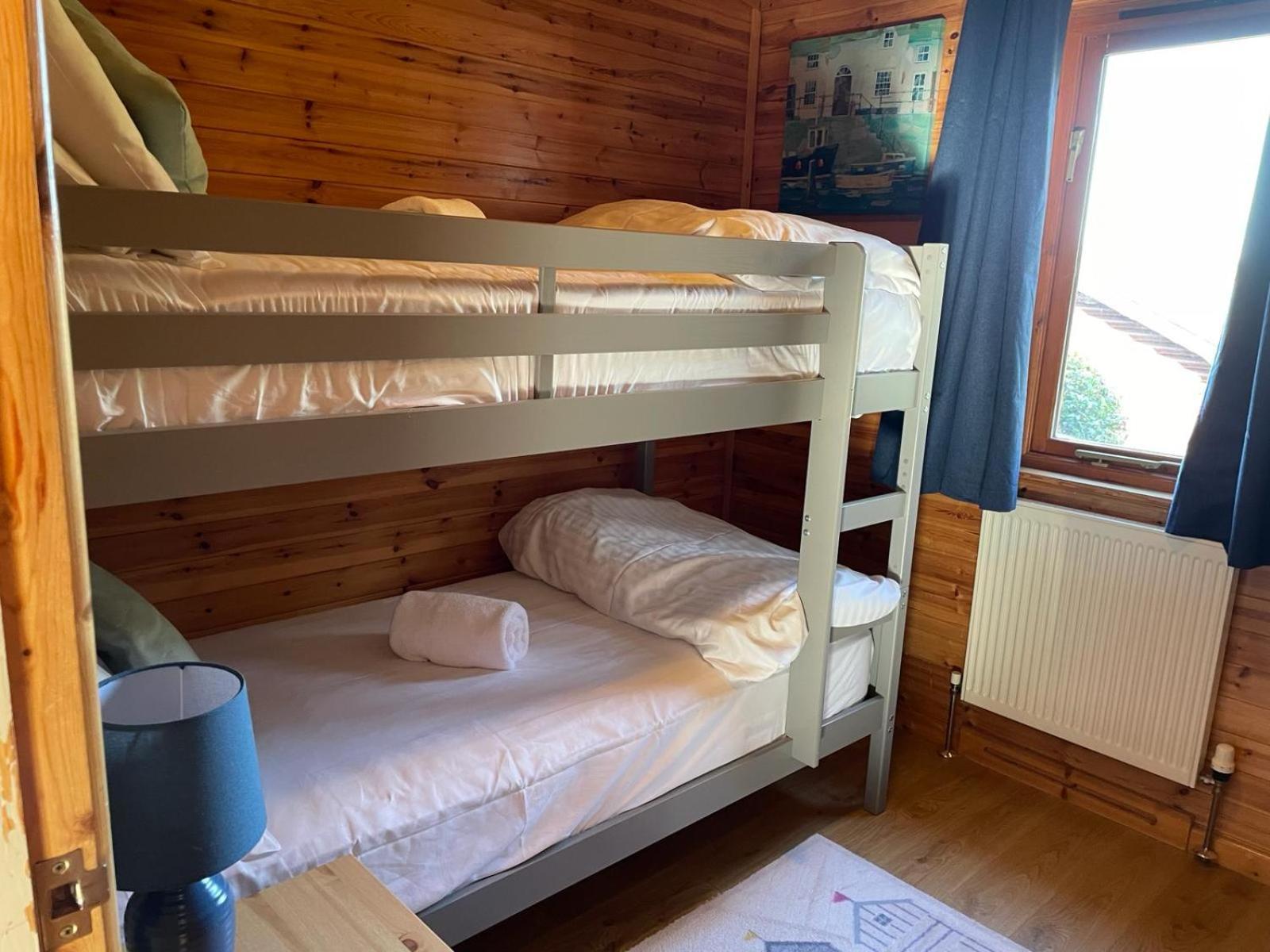 Watermouth Lodges Ilfracombe Rum bild