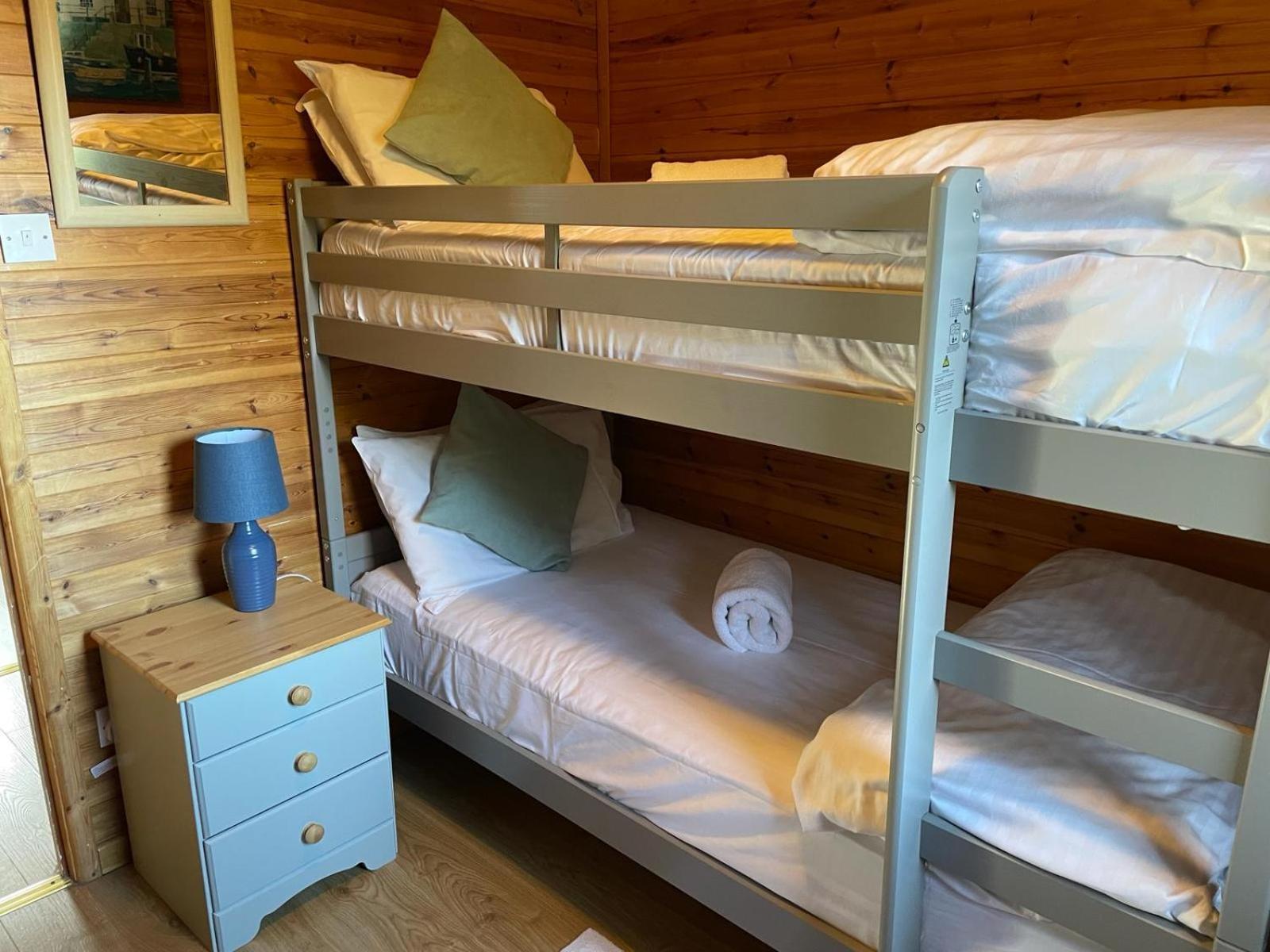 Watermouth Lodges Ilfracombe Rum bild